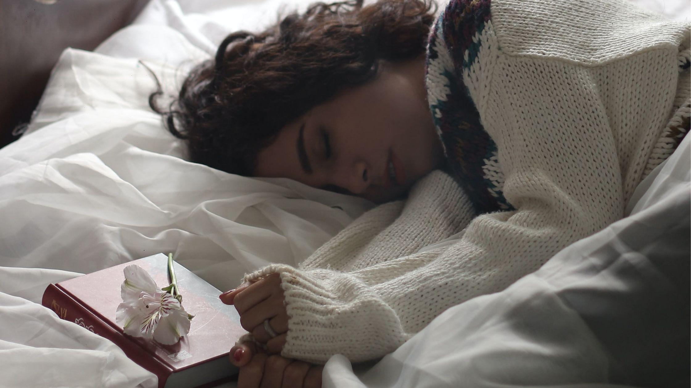 41 Positive Sleep Affirmations For Deep Healing Sleep